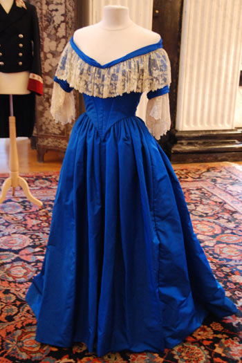 Olden Day Dresses