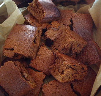 Parkin - the perfect cake for Bonfire night