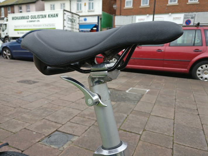 Many have adjustable seat-posts